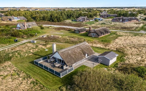 Hemfrith - 800M to the Fjord: Træ, Hus, Sommerhus, Hjem, Tag, Landdistrikt, Sidespor, Bjælkehytte, Garden Bygninger, Hårdttræ