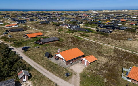 Stinna - from the Sea: Sommerhus, Skur, Hytte, Stuehus, Prærie, Hytte, Lade, Bjælkehytte, Garden Bygninger