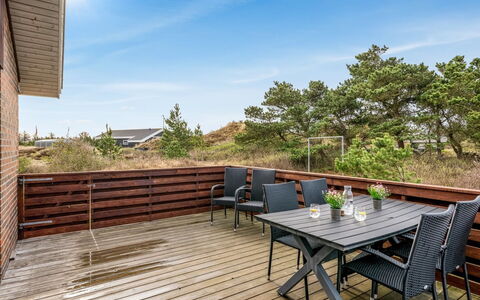 Hawarth - 300M to the Fjord: Busk, Urban Design, Bunddække, Mursten, Lejlighed, Estate, Murværk, Altan, Landscaping
