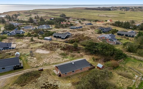 Hawarth - 300M to the Fjord: Busk, Urban Design, Bunddække, Mursten, Lejlighed, Estate, Murværk, Altan, Landscaping