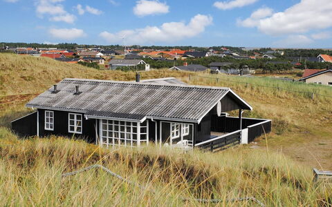 Katha - from the Sea: Busk, Urban Design, Bunddække, Mursten, Lejlighed, Estate, Murværk, Altan, Landscaping