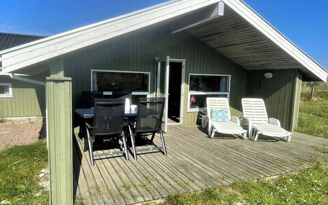 Juha - from the Sea: Træ, Tag, Hjem, Hus, Arkitektur, Sidespor, Land Lot, Sommerhus, Skur, Garden Bygninger