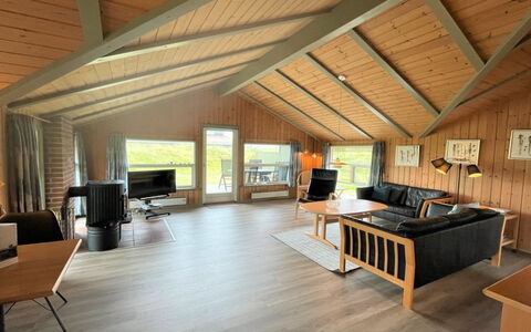 Juha - from the Sea: Træ, Tag, Hjem, Hus, Arkitektur, Sidespor, Land Lot, Sommerhus, Skur, Garden Bygninger