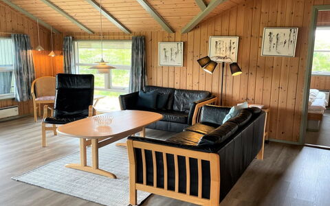 Juha - from the Sea: Træ, Tag, Hjem, Hus, Arkitektur, Sidespor, Land Lot, Sommerhus, Skur, Garden Bygninger