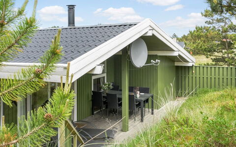 Tjordis - 600M to the Fjord: Græs, Hus, Tag, Hjem, Sommerhus, Busk, Land Lot, Landdistrikt, Stuehus, Bunddække