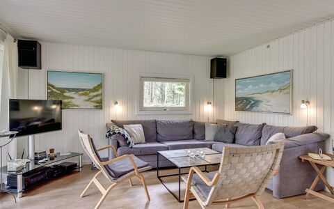 Tjordis - 600M to the Fjord: Græs, Hus, Tag, Hjem, Sommerhus, Busk, Land Lot, Landdistrikt, Stuehus, Bunddække