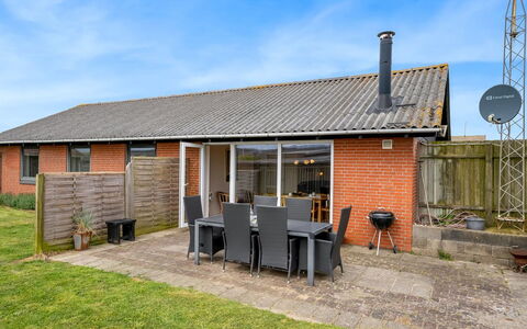 Agne - 400M from the Sea: Tag, Land Lot, Sommerhus, Hjem, Landdistrikt, Skur, Sidespor, Garden Bygninger, Bjælkehytte, Hytte