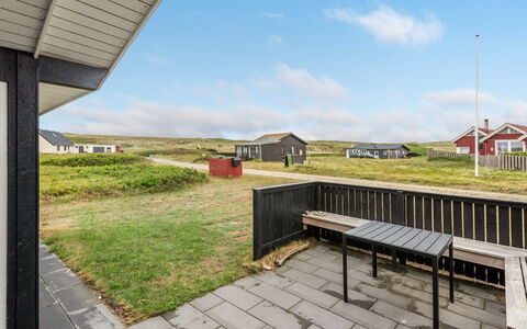 Arni - 150M from the Sea: Hus, Tag, Hjem, Sommerhus, Skur, Garden Bygninger, Sidespor, Gård, Bjælkehytte, Hytte