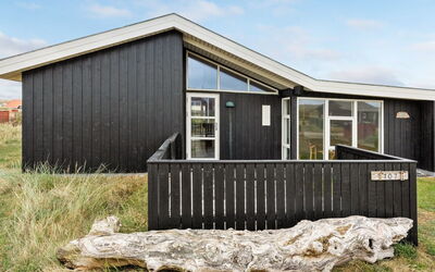 Arni - 150M from the Sea