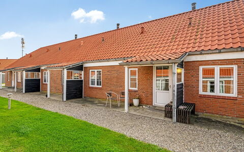 Smeralda - 200M from the Sea: Hus, Tag, Hjem, Sommerhus, Skur, Garden Bygninger, Sidespor, Gård, Bjælkehytte, Hytte