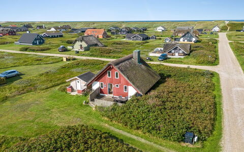 Iines - 200M from the Sea: Landskab, Almindeligt, Økoregion, Græs-, Land Lot, Landdistrikt, Mark, Sommerhus, Landsby, Prærie