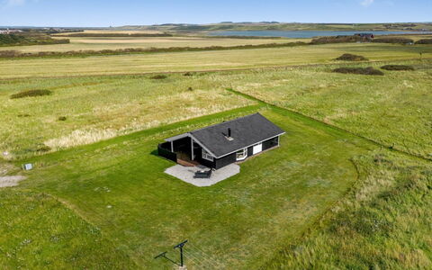 Eemil - 700M from the Sea: Tag, Land Lot, Sommerhus, Hjem, Landdistrikt, Skur, Sidespor, Garden Bygninger, Bjælkehytte, Hytte