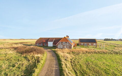 Answald - 250M from the Sea: Sommerhus, Skur, Hytte, Stuehus, Prærie, Hytte, Lade, Bjælkehytte, Garden Bygninger