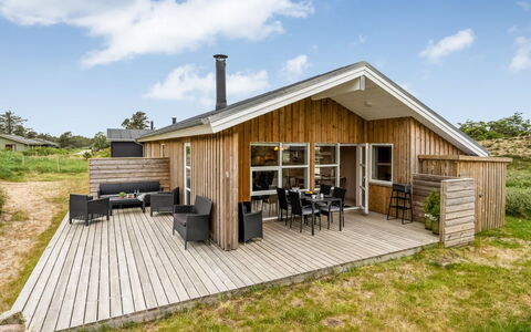 Gyrial - 950M from the Sea: Hus, Tag, Hjem, Sommerhus, Skur, Garden Bygninger, Sidespor, Gård, Bjælkehytte, Hytte