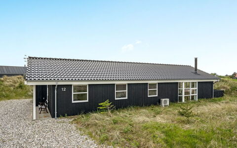 Frido - 400M from the Sea: Hus, Hjem, Tag, Sommerhus, Land Lot, Estate, Stuehus, Landsby, Farm