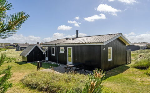 Usko - 250M from the Sea: Græs, Hus, Tag, Sommerhus, Hjem, Busk, Stuehus, Land Lot, Landdistrikt