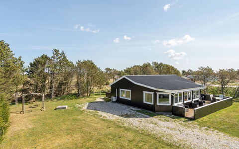 Styrmer - 1.2Km from the Sea: Hus, Hjem, Dør, Tag, Sommerhus, Estate, Have, Skygge, Sidespor, Gård