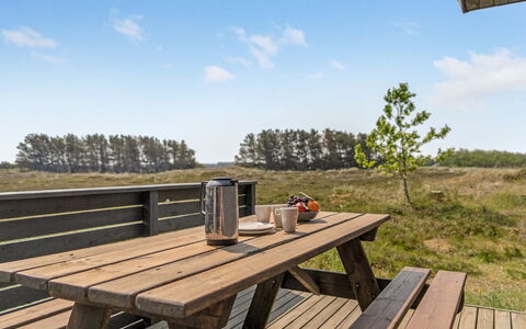 Chumani - 900M from the Sea: Hus, Hjem, Dør, Tag, Sommerhus, Estate, Have, Skygge, Sidespor, Gård