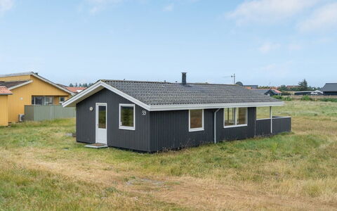 Svea - 400M from the Sea: Tag, Hjem, Sommerhus, Sidespor, Skygge, Stuehus, Estate, Indkørsel, Garden Bygninger, Gård