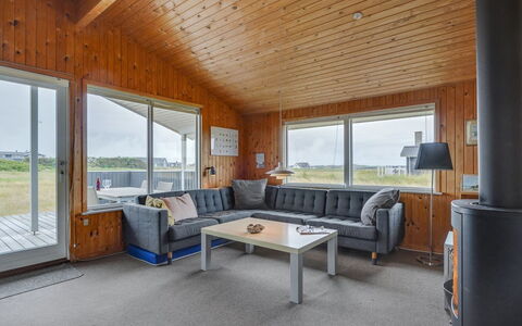 Svea - 400M from the Sea: Sommerhus, Skur, Hytte, Stuehus, Prærie, Hytte, Lade, Bjælkehytte, Garden Bygninger