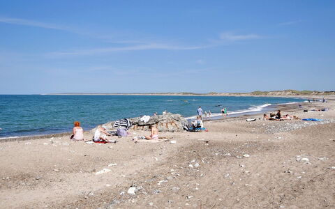 Dode - 225M from the Sea: Hus, Sommerhus, Tag, Garden Bygninger, Skygge, Skur, Backyard, Udendørs Møbler, Gård, Lawn
