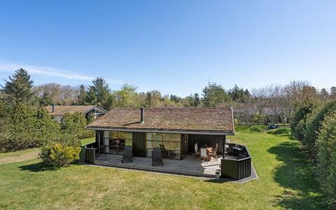 Jelin - 2.5Km from the Sea: Tag, Hus, Hjem, Sommerhus, Sidespor, Estate, Indkørsel, Garden Bygninger, Gård, Skur