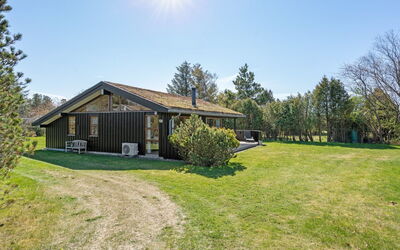 Jelin - 2.5Km from the Sea