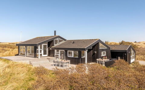 Annaliese - 175M from the Sea: Plantesamfund, Sollys, Urteagtig Plante, Have, Plantation, Landbrug, Farm