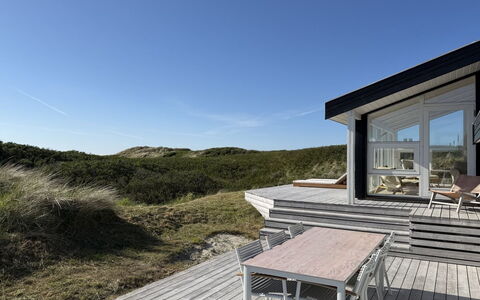 Annaliese - 175M from the Sea: Plantesamfund, Sollys, Urteagtig Plante, Have, Plantation, Landbrug, Farm