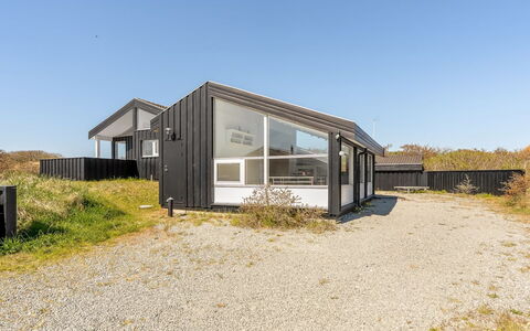 Annaliese - 175M from the Sea: Plantesamfund, Sollys, Urteagtig Plante, Have, Plantation, Landbrug, Farm