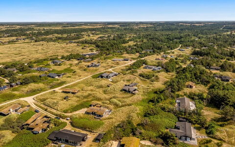 Ejnarine - 300M from the Sea: Økoregion, Landskab, Almindeligt, Land Lot, Plantesamfund, Landdistrikt, Mark, Fugleperspektiv, Luftfotografering, Landsby