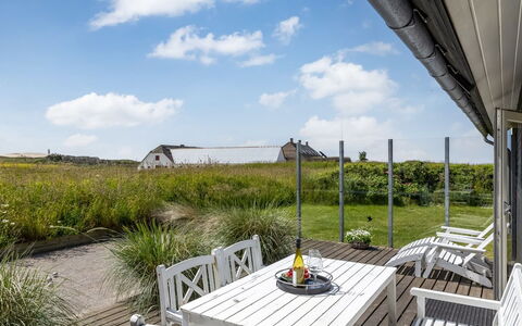 Ger - 200M from the Sea: Hjem, Land Lot, Møbel, Stol, Dør, Veranda, Sommerhus, Dæk, Udendørs Møbler, Udendørs Bord