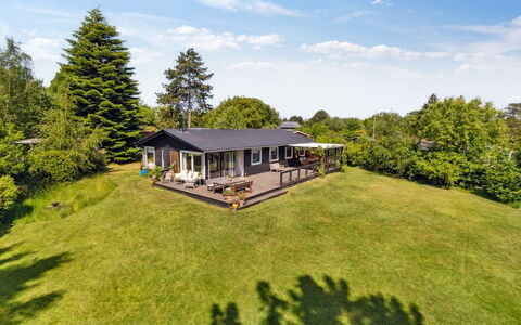 Gritt - 800M from the Sea: Træ, Sommerhus, Hårdttræ, Planke, Bejdse, Garden Bygninger, Design, Gård, Bjælkehytte, Backyard