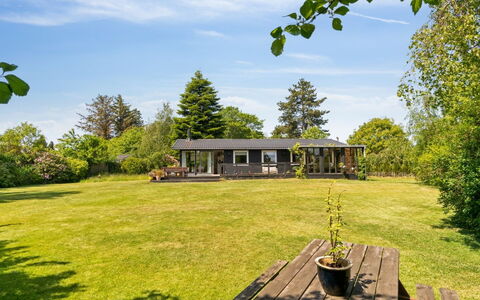 Gritt - 800M from the Sea: Træ, Sommerhus, Hårdttræ, Planke, Bejdse, Garden Bygninger, Design, Gård, Bjælkehytte, Backyard