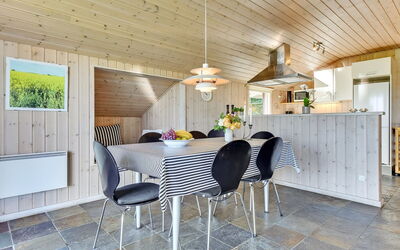 Alexis - 250M from the Sea