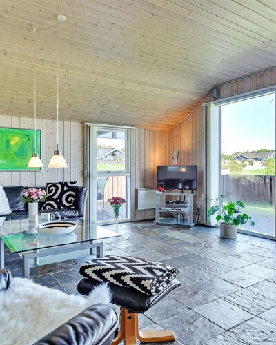 Alexis - 250M from the Sea