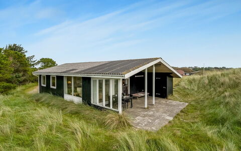 Senta - 200M from the Sea: Busk, Urban Design, Bunddække, Mursten, Lejlighed, Estate, Murværk, Altan, Landscaping