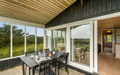 Senta - 200M from the Sea