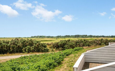 Fotij - 2.3Km from the Sea: Himmel, Blå, Daytime, Grøn, Græs, Vegetationen, Sky, Naturlige Landskab, Græs-