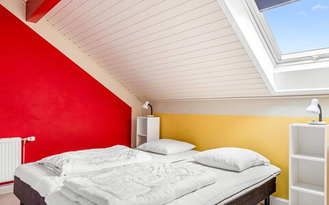 Fotij - 2.3Km from the Sea: Indretning, Soveværelse, Seng, Sengetøj, Etage, Loft, Sengetøj, Gulvbelægning, Bed Frame, Hjem