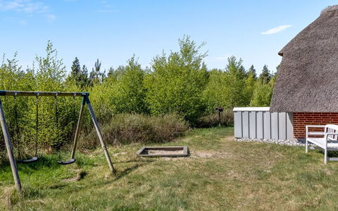 Atti - 2.5Km from the Sea: Tækning, Sommerhus, Hus, Tag, Hjem, Stuehus, Hytte, Estate, Landsby
