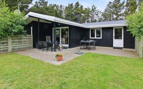 Straale - 1.4Km from the Sea: Sommerhus, Skur, Hytte, Stuehus, Prærie, Hytte, Lade, Bjælkehytte, Garden Bygninger