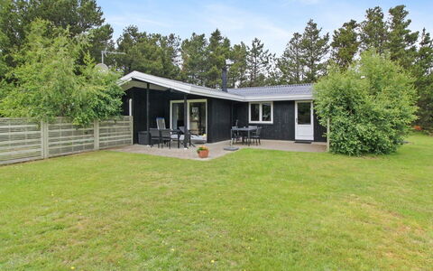 Straale - 1.4Km from the Sea: Sommerhus, Skur, Hytte, Stuehus, Prærie, Hytte, Lade, Bjælkehytte, Garden Bygninger