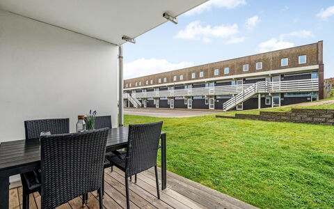 Anastasia - 200M from the Sea: Græs, Hus, Tag, Hjem, Sommerhus, Busk, Land Lot, Landdistrikt, Stuehus, Bunddække