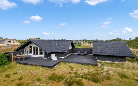 Hildegart - from the Sea: Plantesamfund, Sollys, Urteagtig Plante, Have, Plantation, Landbrug, Farm