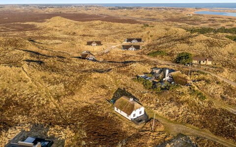 Trugot - 450M to the Fjord: Sommerhus, Hjem, Hus, Tag, Veranda, Estate, Sidespor, Garden Bygninger, Stuehus, Gård