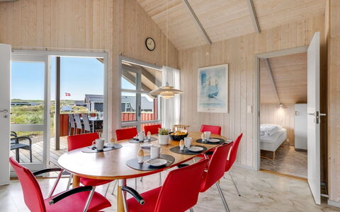 Tuure - from the Sea: Sommerhus, Skur, Hytte, Stuehus, Prærie, Hytte, Lade, Bjælkehytte, Garden Bygninger