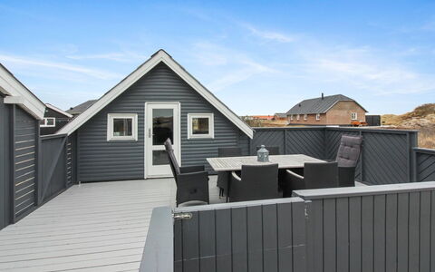 Olufdine - 400M from the Sea: Sommerhus, Tag, Hjem, Hældning, Hytte, Sidespor