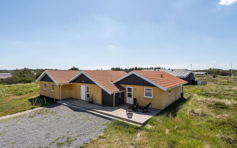 Milena - 600M from the Sea: Sommerhus, Skur, Hytte, Stuehus, Prærie, Hytte, Lade, Bjælkehytte, Garden Bygninger