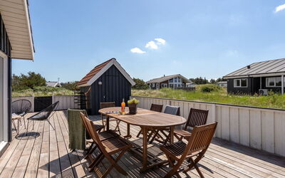 Milena - 600M from the Sea